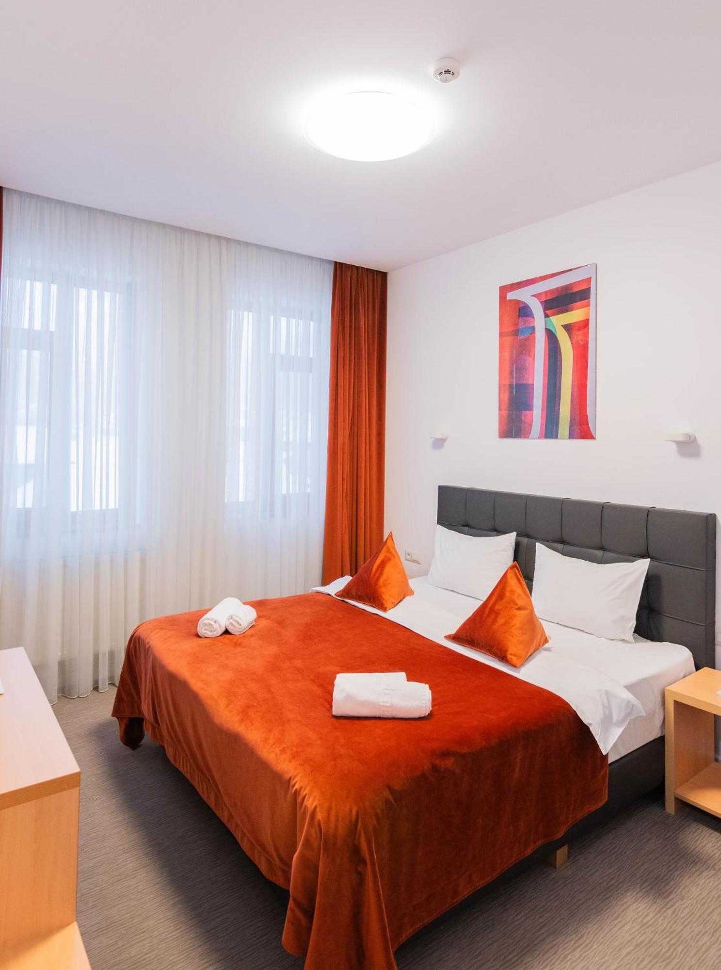 Hotel Urban Baia Mare Exterior photo